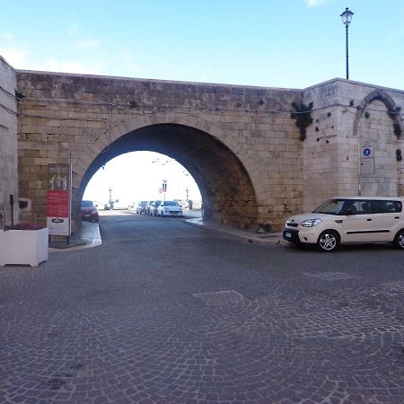 Tresca Charme Luxury Rooms Bari Exterior photo